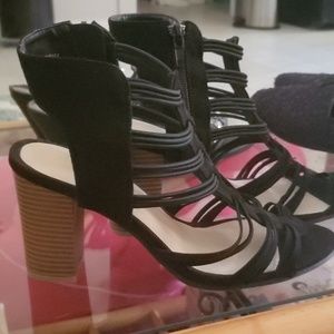 Charlotte Russe Heels black size 8